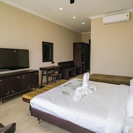 Maira Resort And Convention Centre Rāipur Dış mekan fotoğraf